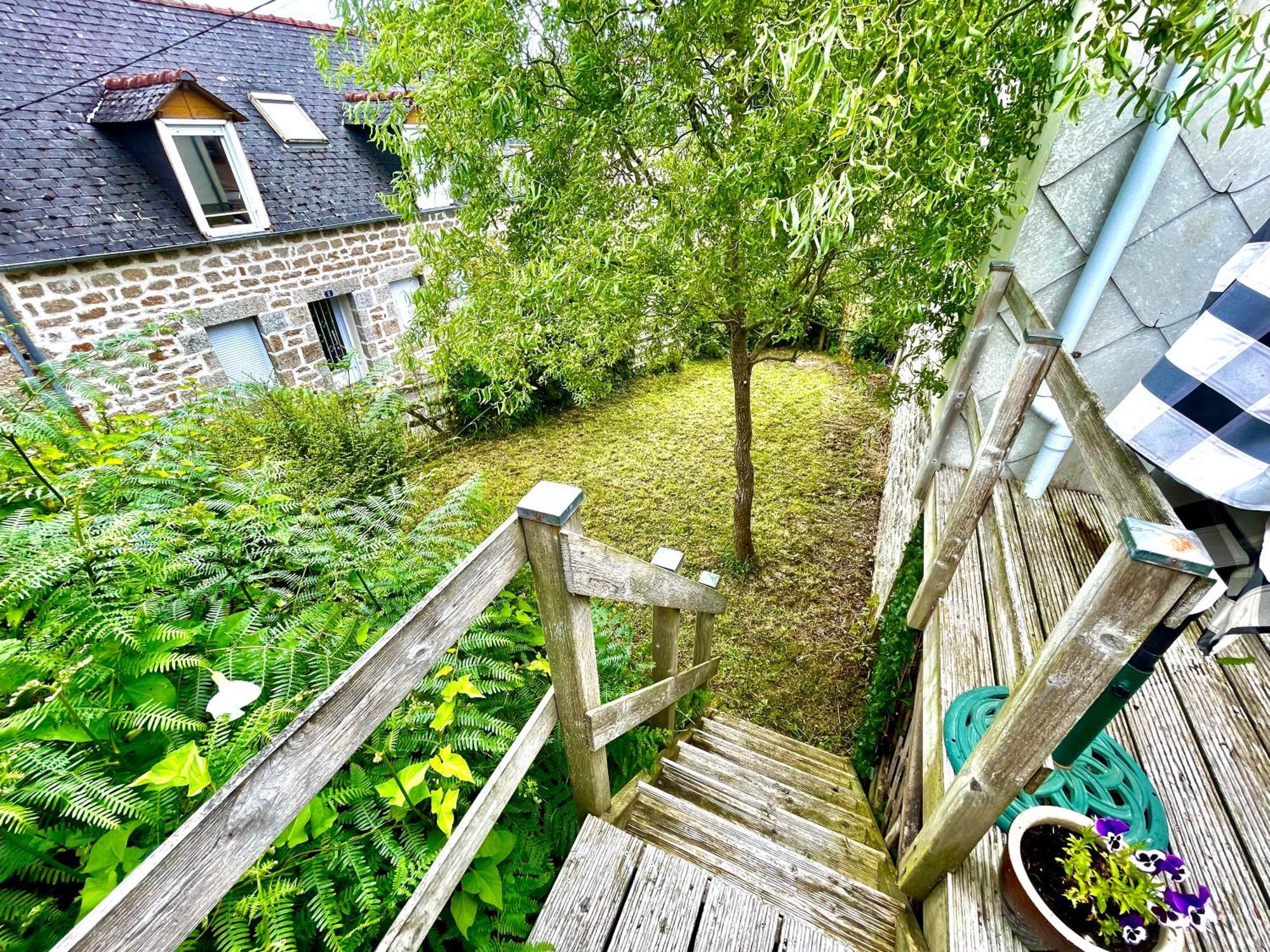 Maison Collinee Rostrenen Extérieur photo